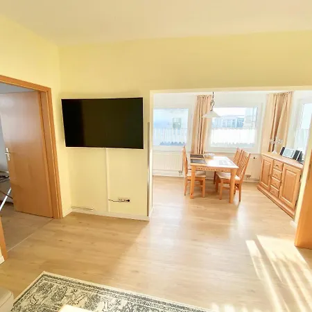 Bergfried Apartment *