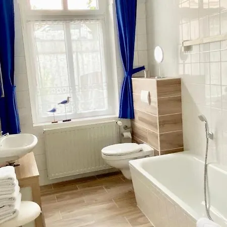 Bergfried Apartment *